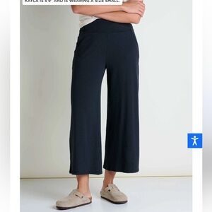 Toad & Co Chaka Wide Leg Pants in texture black